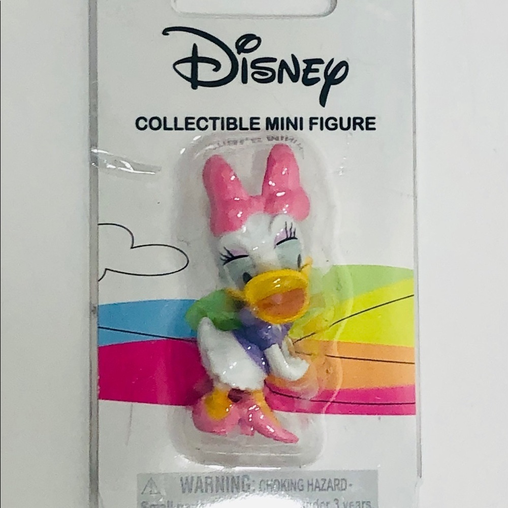Daisy Duck Disney Collectible Mini Figure
